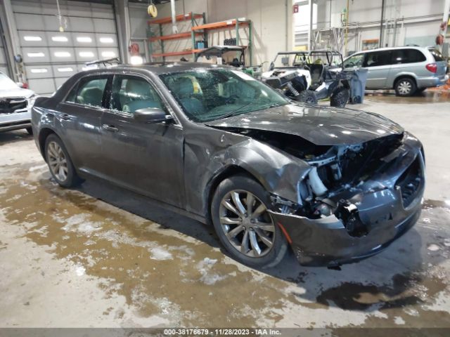 chrysler 300 2018 2c3ccarg8jh211457