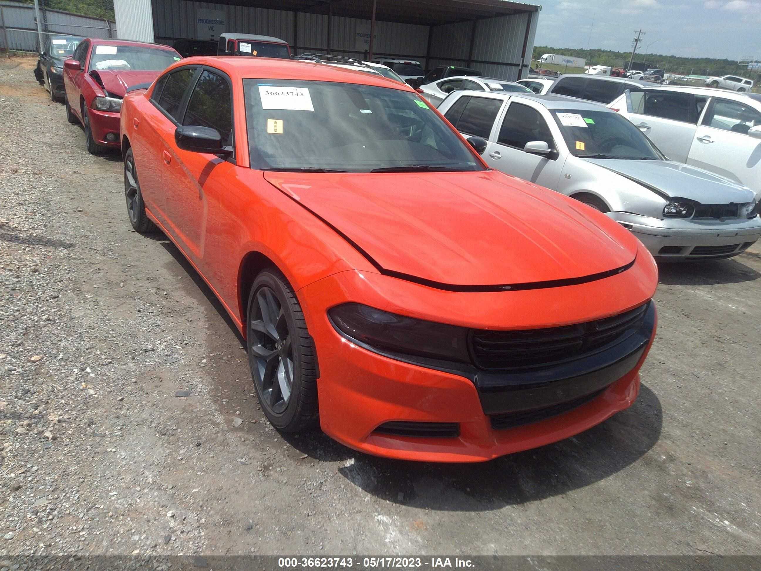 dodge charger 2022 2c3cdxbg2nh157881