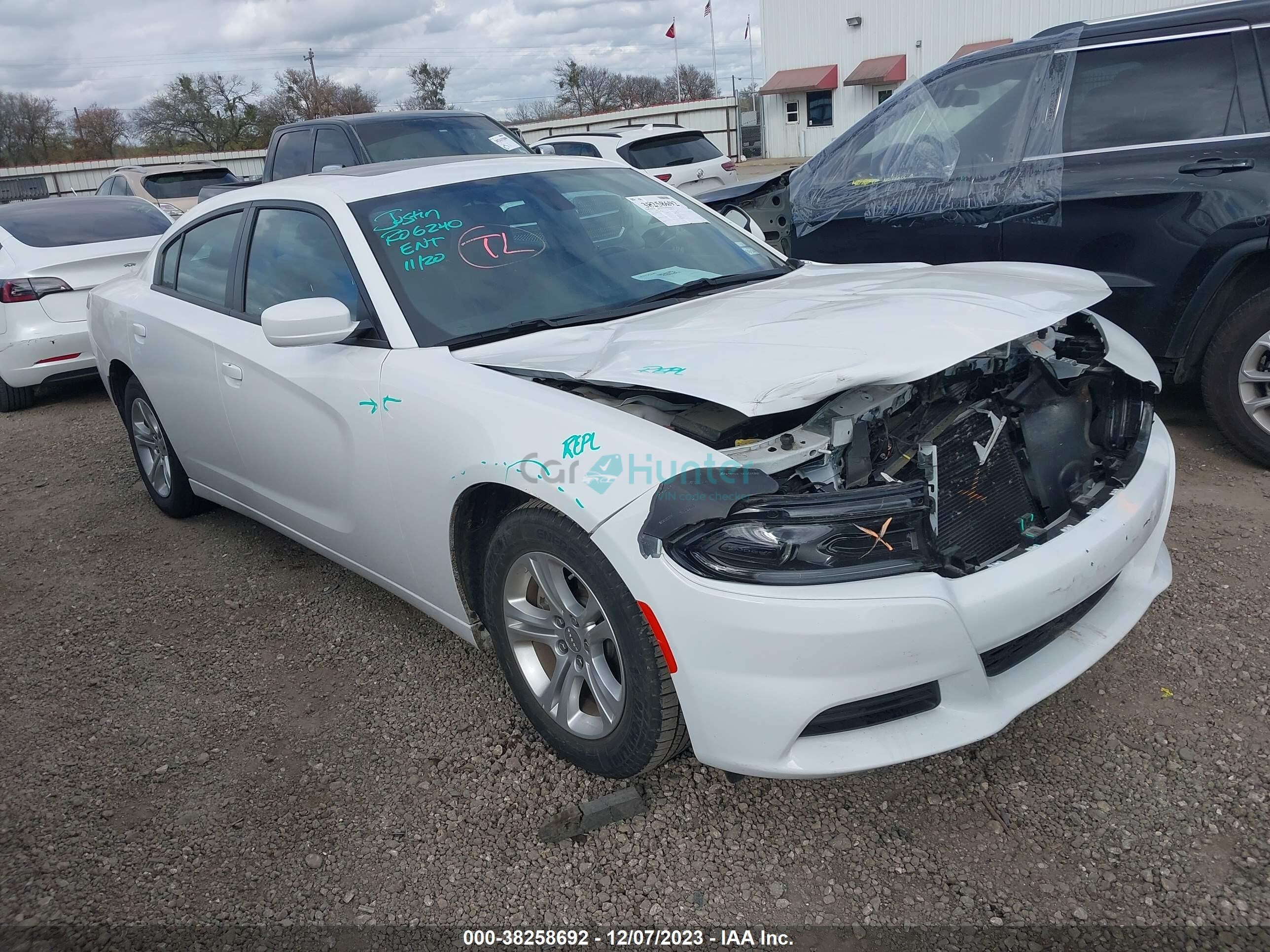 dodge charger 2022 2c3cdxbg2nh172557