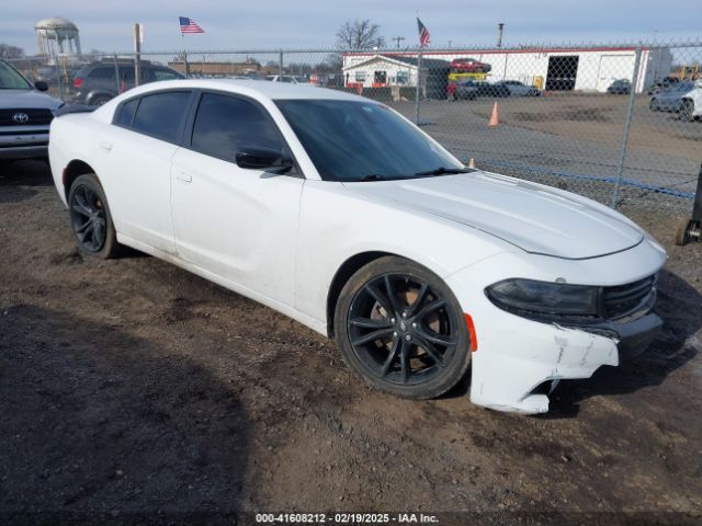 dodge charger 2017 2c3cdxbg4hh623640