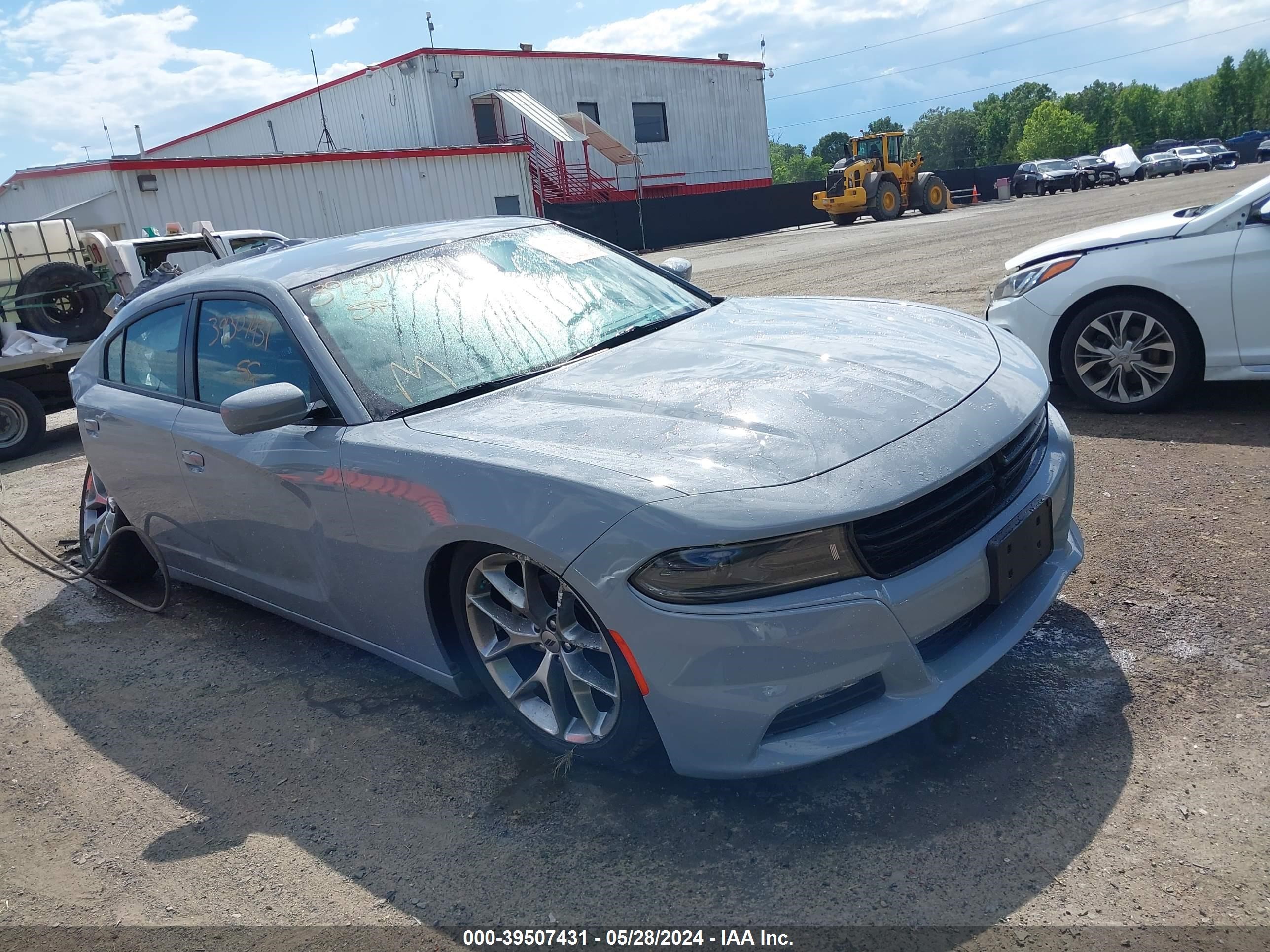 dodge charger 2022 2c3cdxbg5nh199543