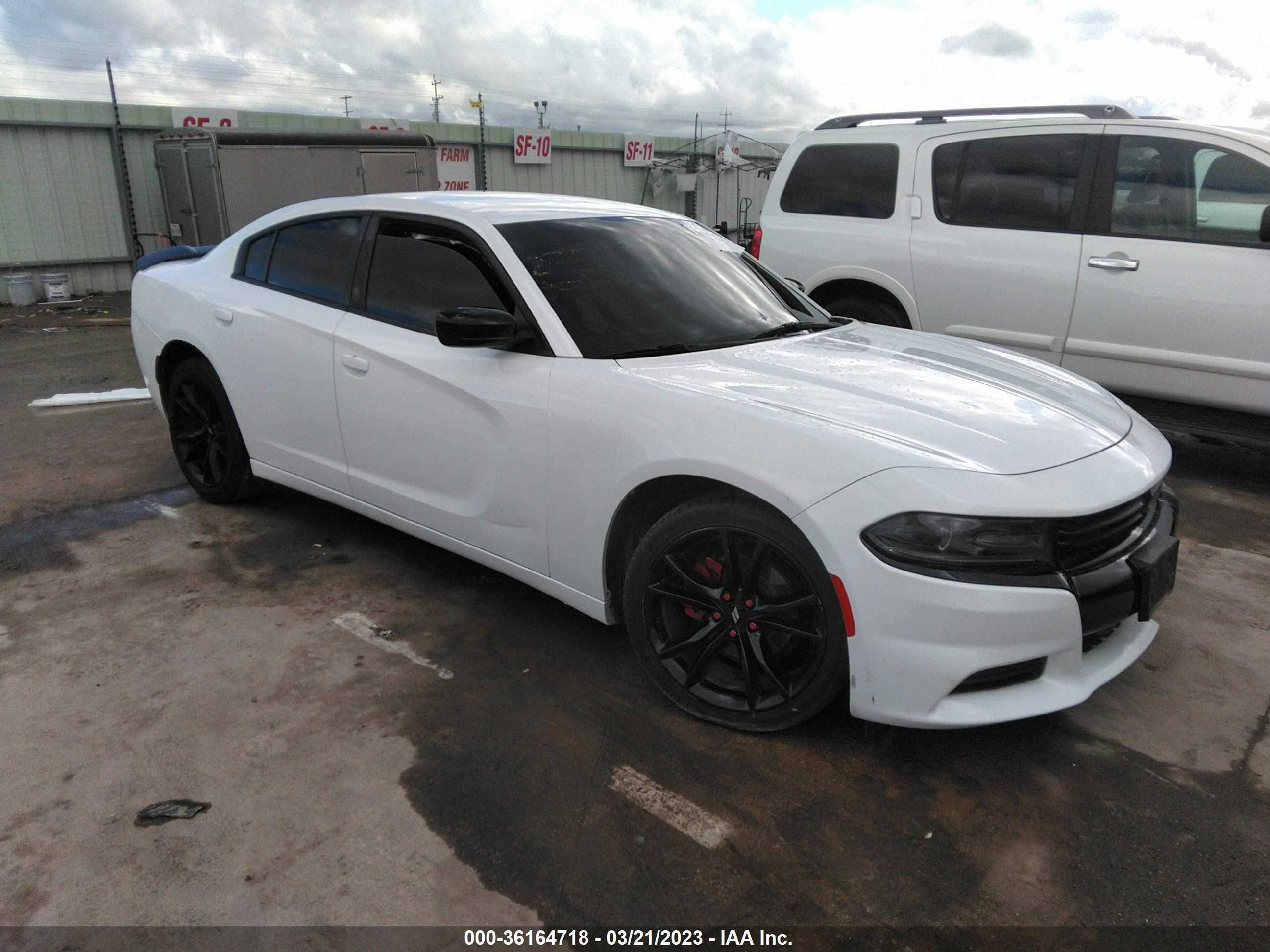 dodge charger 2018 2c3cdxbg6jh335494