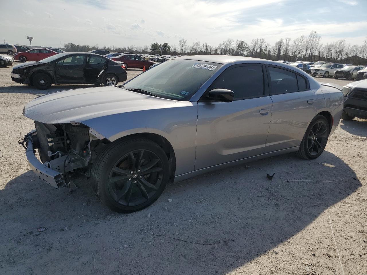 dodge charger 2018 2c3cdxbg7jh196735