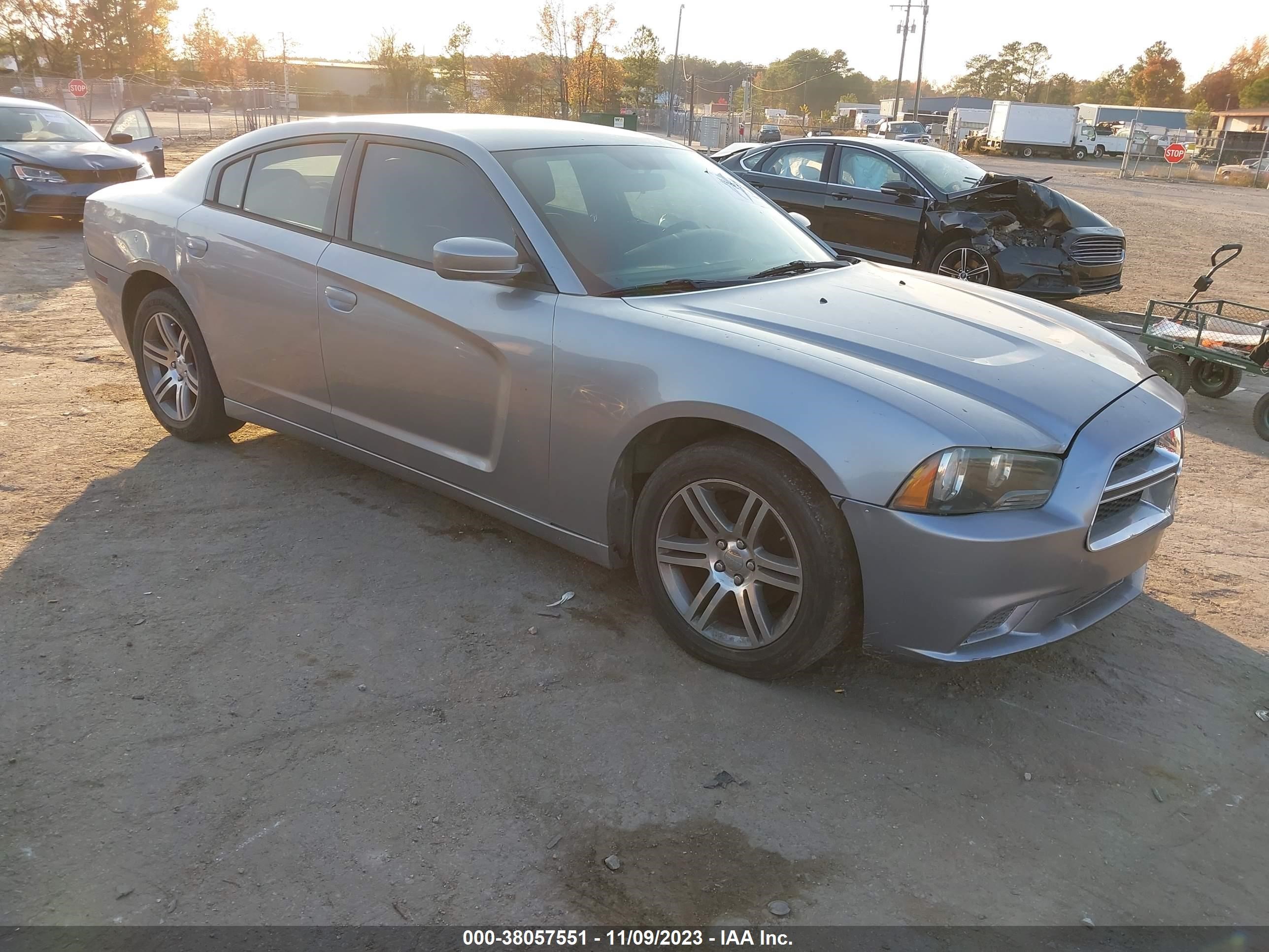 dodge charger 2013 2c3cdxbg8dh640094