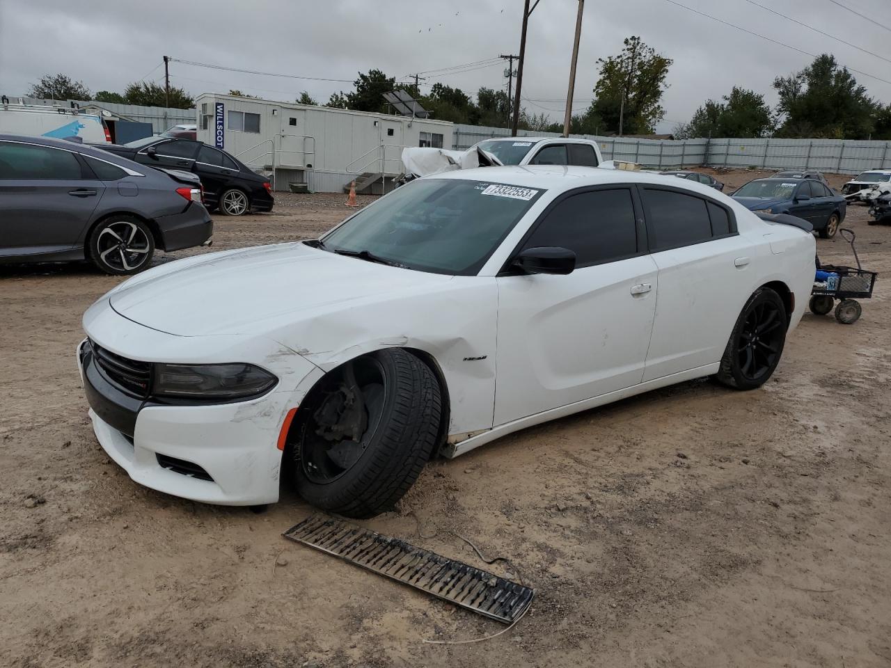 dodge charger 2017 2c3cdxct0hh575730