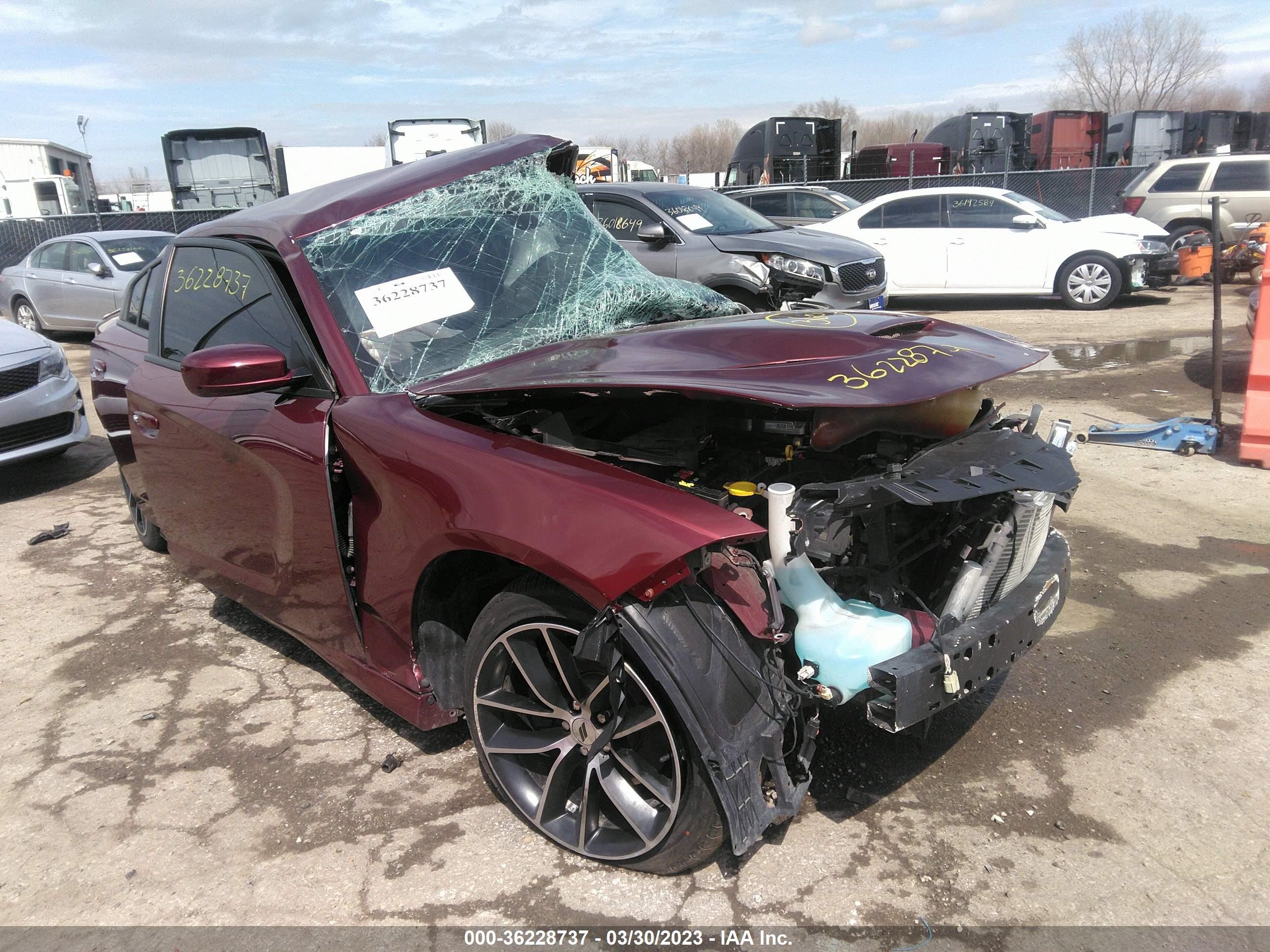 dodge charger 2018 2c3cdxct1jh157103