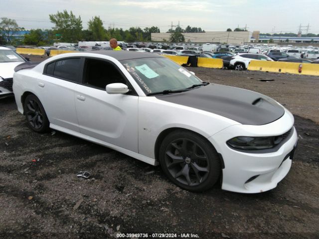 dodge charger 2019 2c3cdxct4kh643129