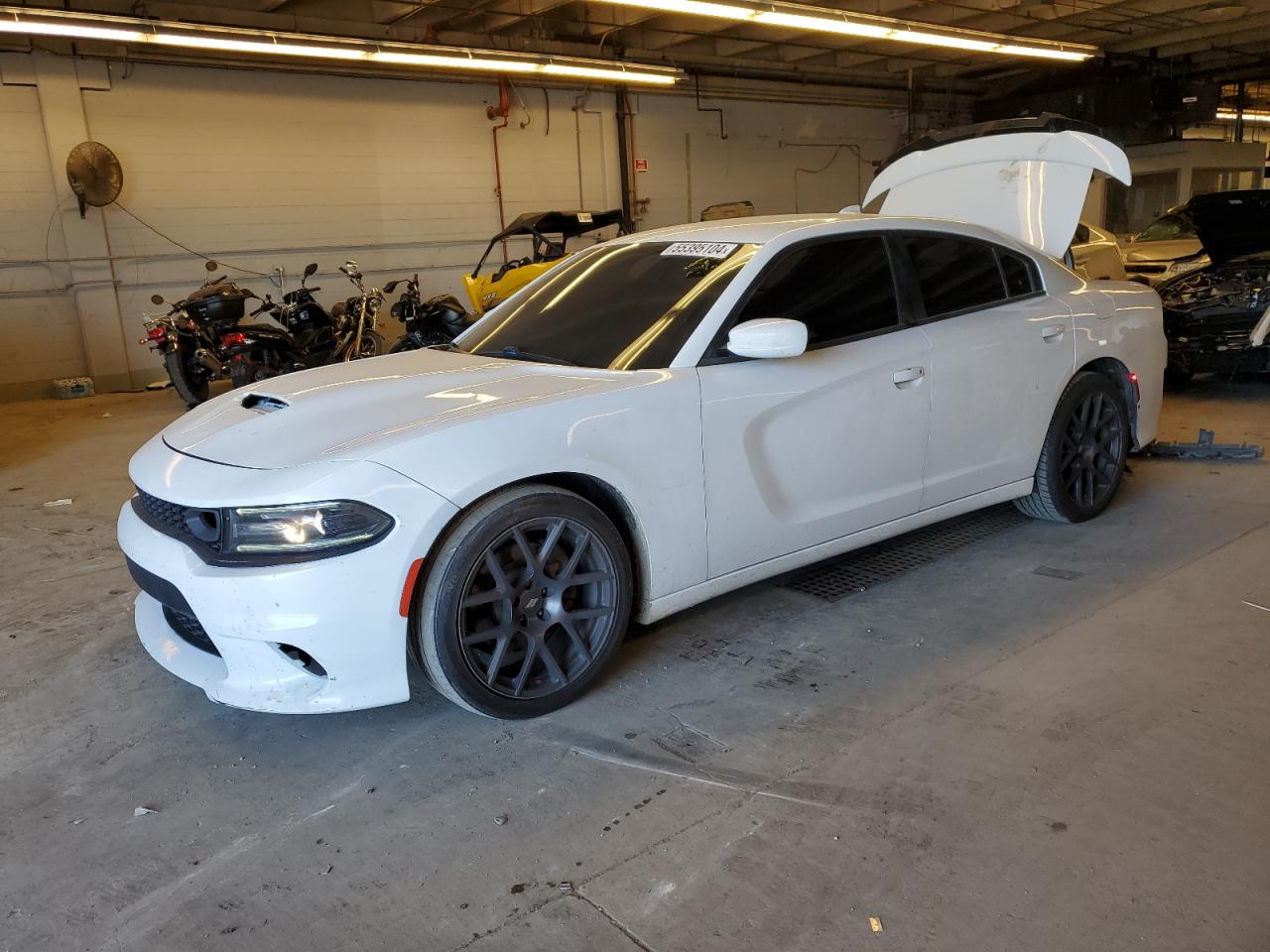 dodge charger 2018 2c3cdxct7jh238039