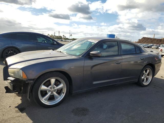 dodge charger r/ 2013 2c3cdxct9dh595937