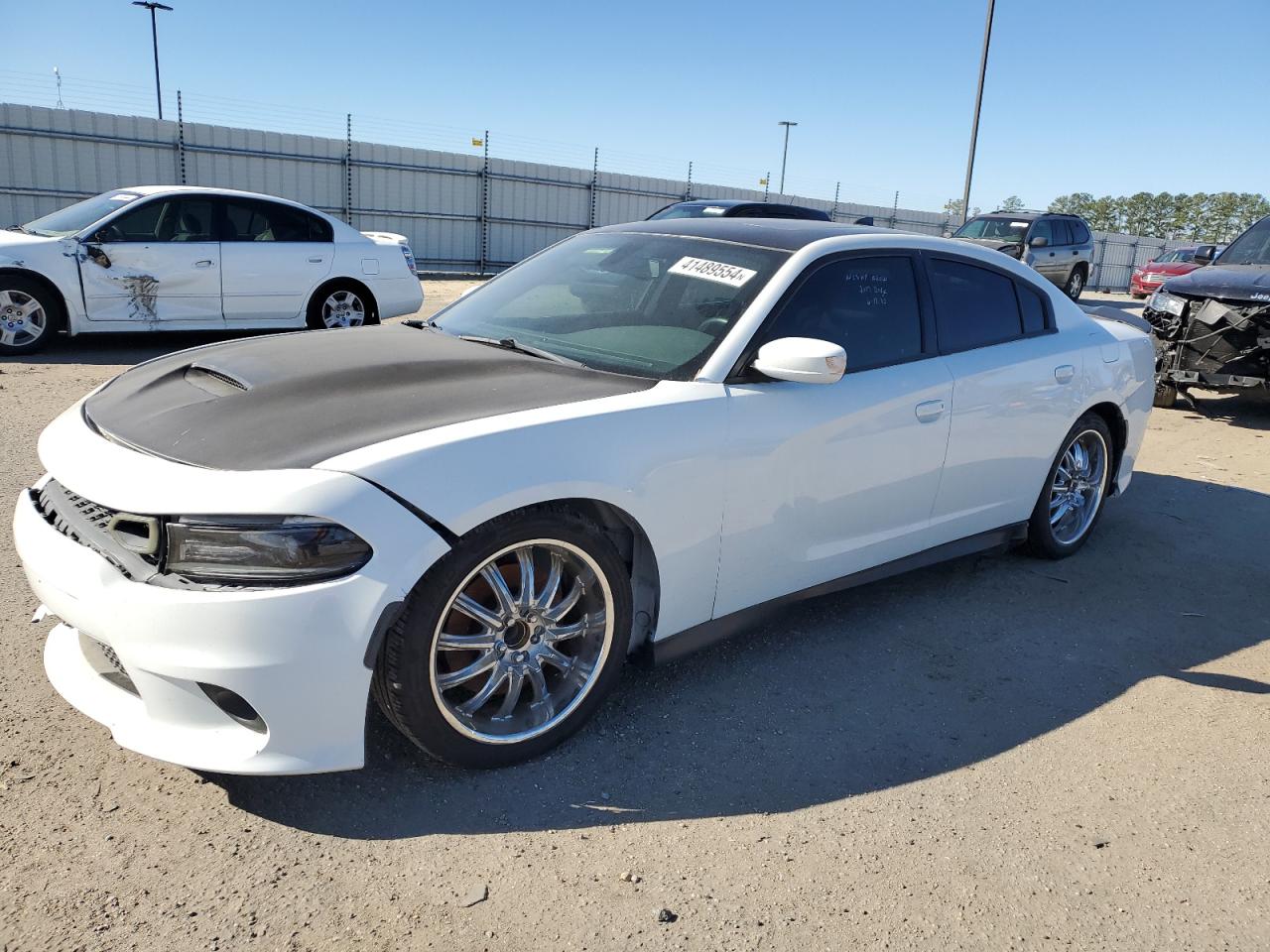 dodge charger 2017 2c3cdxgj4hh603232