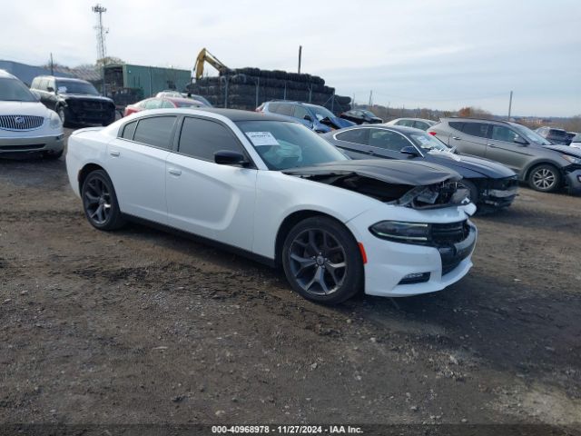 dodge charger 2017 2c3cdxhg6hh667324