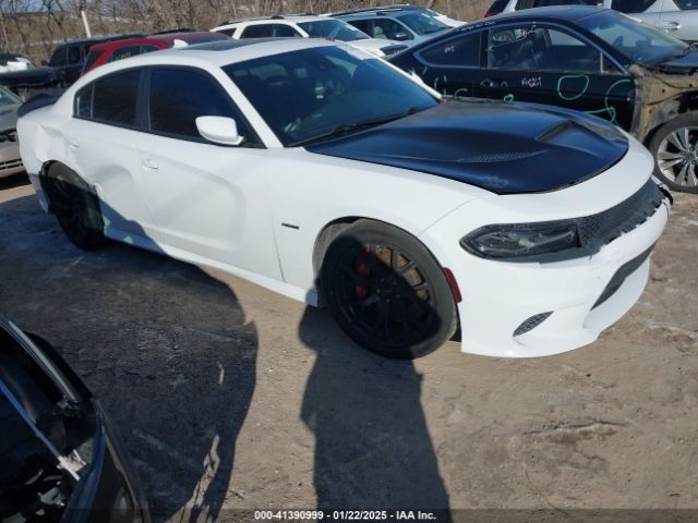 dodge charger 2017 2c3cdxjg2hh621080