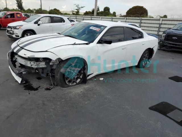 dodge charger gt 2018 2c3cdxjg2jh158928