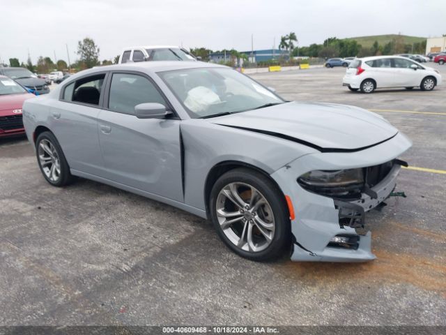 dodge charger 2022 2c3cdxjg6nh214116