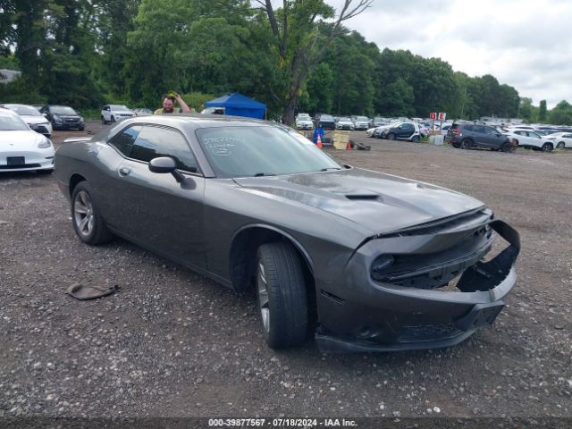 dodge challenger 2018 2c3cdzag0jh138303