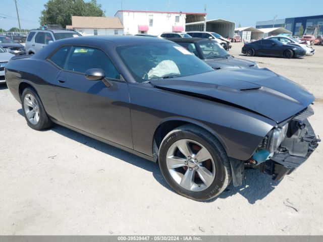 dodge challenger 2018 2c3cdzag0jh245867