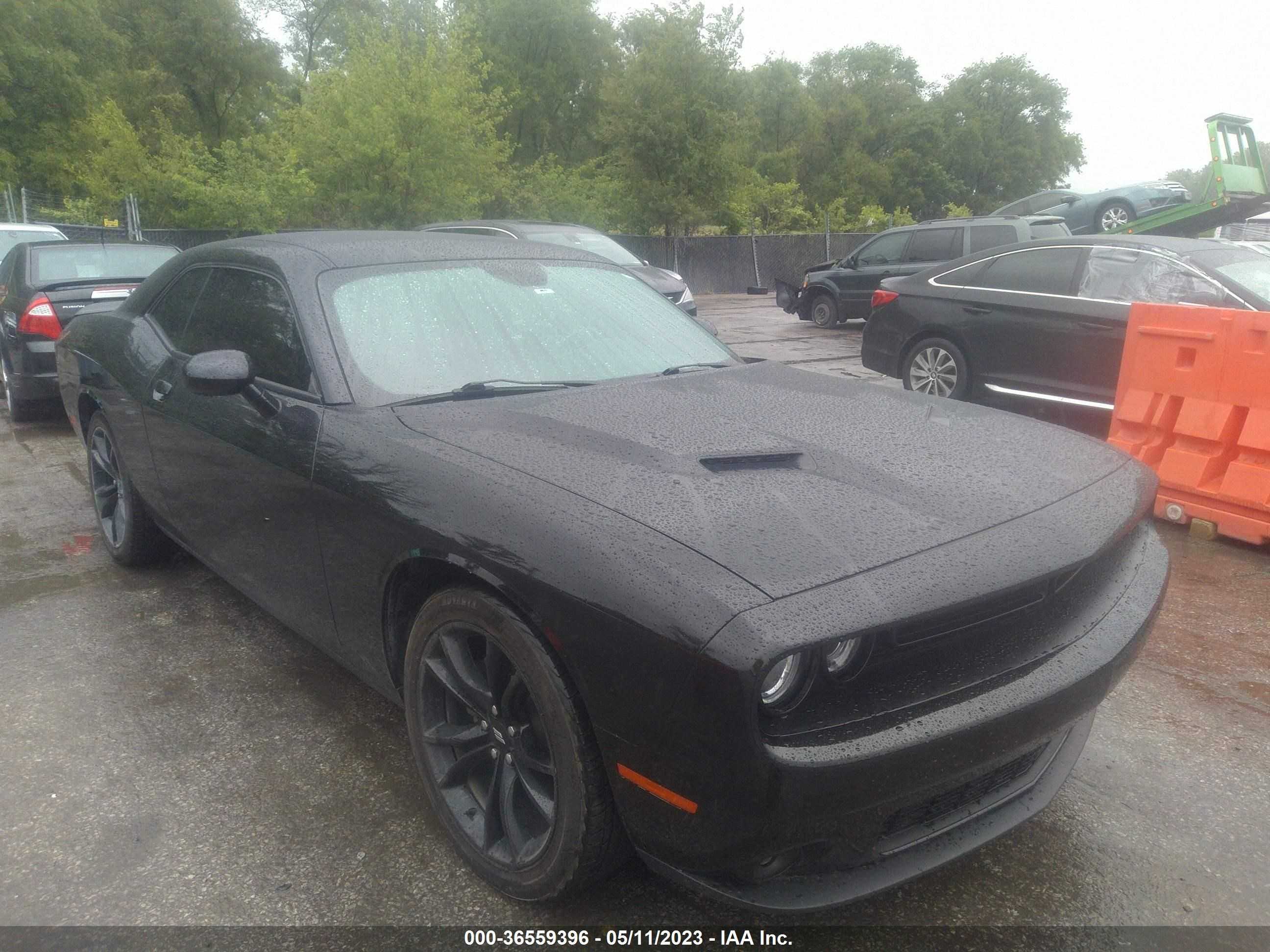 dodge challenger 2018 2c3cdzag2jh287862