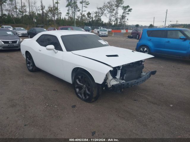 dodge challenger 2018 2c3cdzag2jh305809