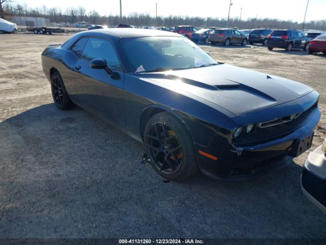 dodge challenger 2018 2c3cdzag2jh325395