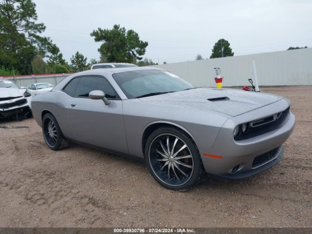 dodge challenger 2018 2c3cdzag3jh215200