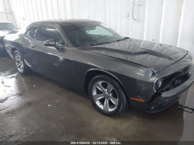 dodge challenger 2018 2c3cdzag5jh131007