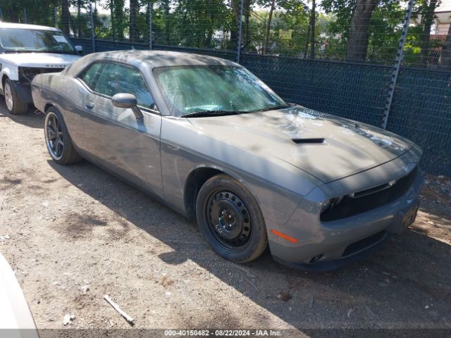 dodge challenger 2018 2c3cdzag6jh112272