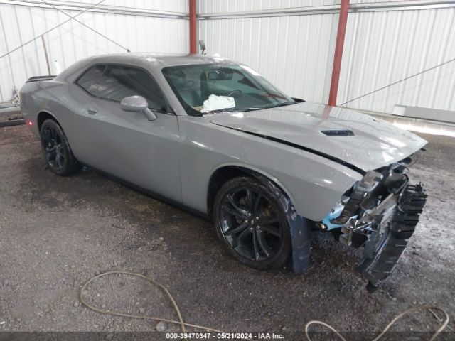 dodge challenger 2018 2c3cdzag8jh112404