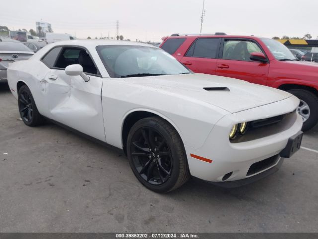 dodge challenger 2018 2c3cdzagxjh161104