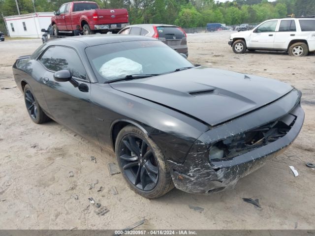 dodge challenger 2018 2c3cdzbt0jh132948