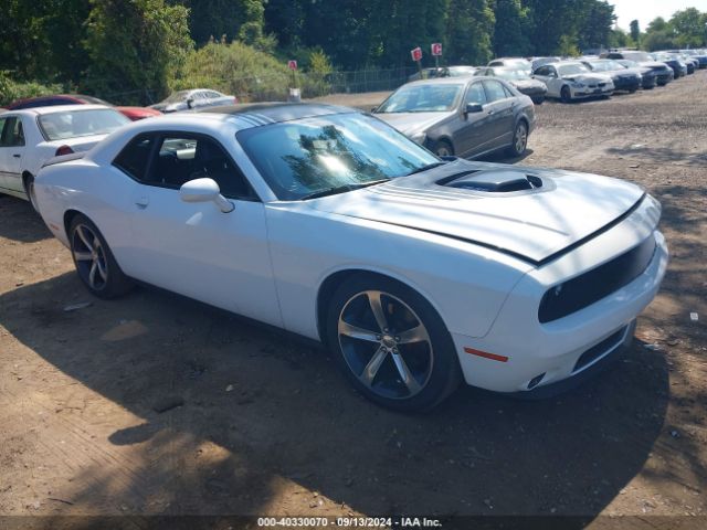 dodge challenger 2016 2c3cdzbt2gh300694