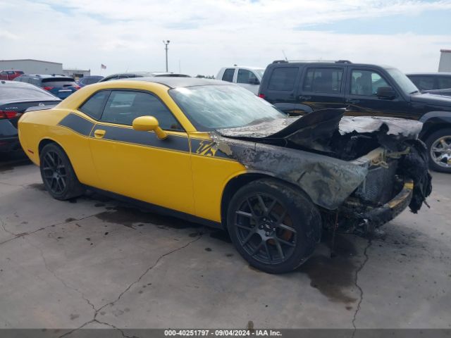 dodge challenger 2017 2c3cdzbt3hh542654