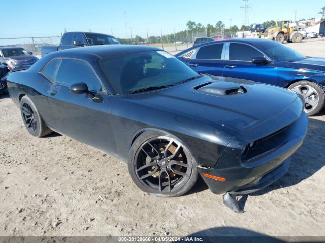 dodge challenger 2018 2c3cdzbt3jh154636