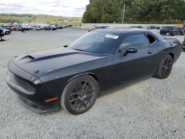 dodge challenger 2017 2c3cdzbt4hh555333