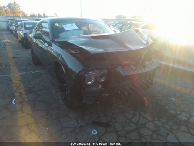 dodge challenger 2018 2c3cdzbt4jh161143