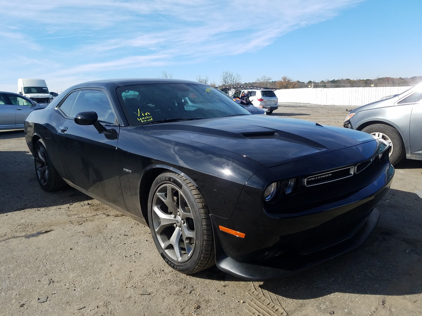 dodge challenger 2017 2c3cdzbt5hh554756