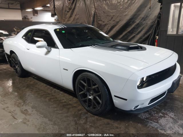 dodge challenger 2018 2c3cdzbt5jh228140