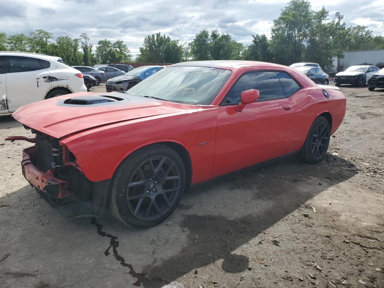 dodge challenger 2018 2c3cdzbt9jh112259