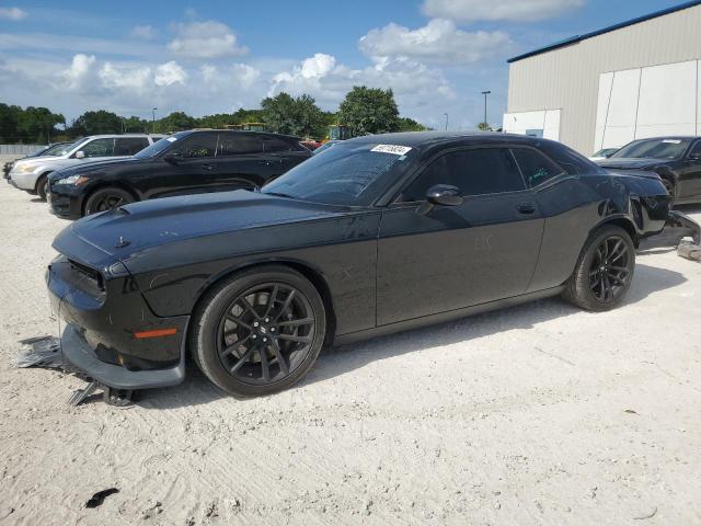 dodge challenger 2018 2c3cdzfj4jh149714