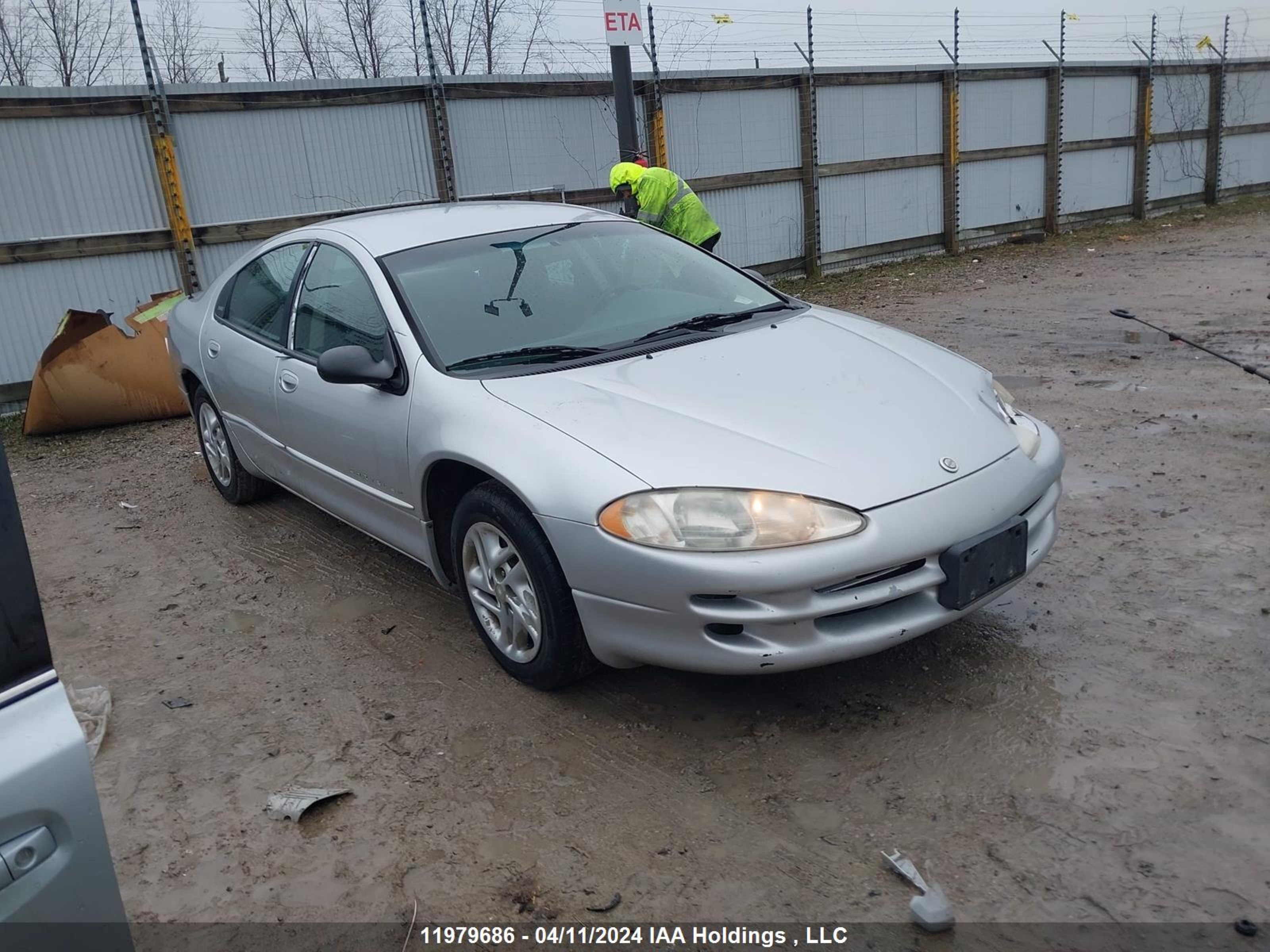 chrysler intrepid 2001 2c3hh46r01h549160