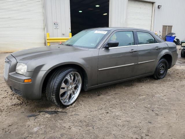 chrysler 300 lx 2009 2c3ka43d49h615207