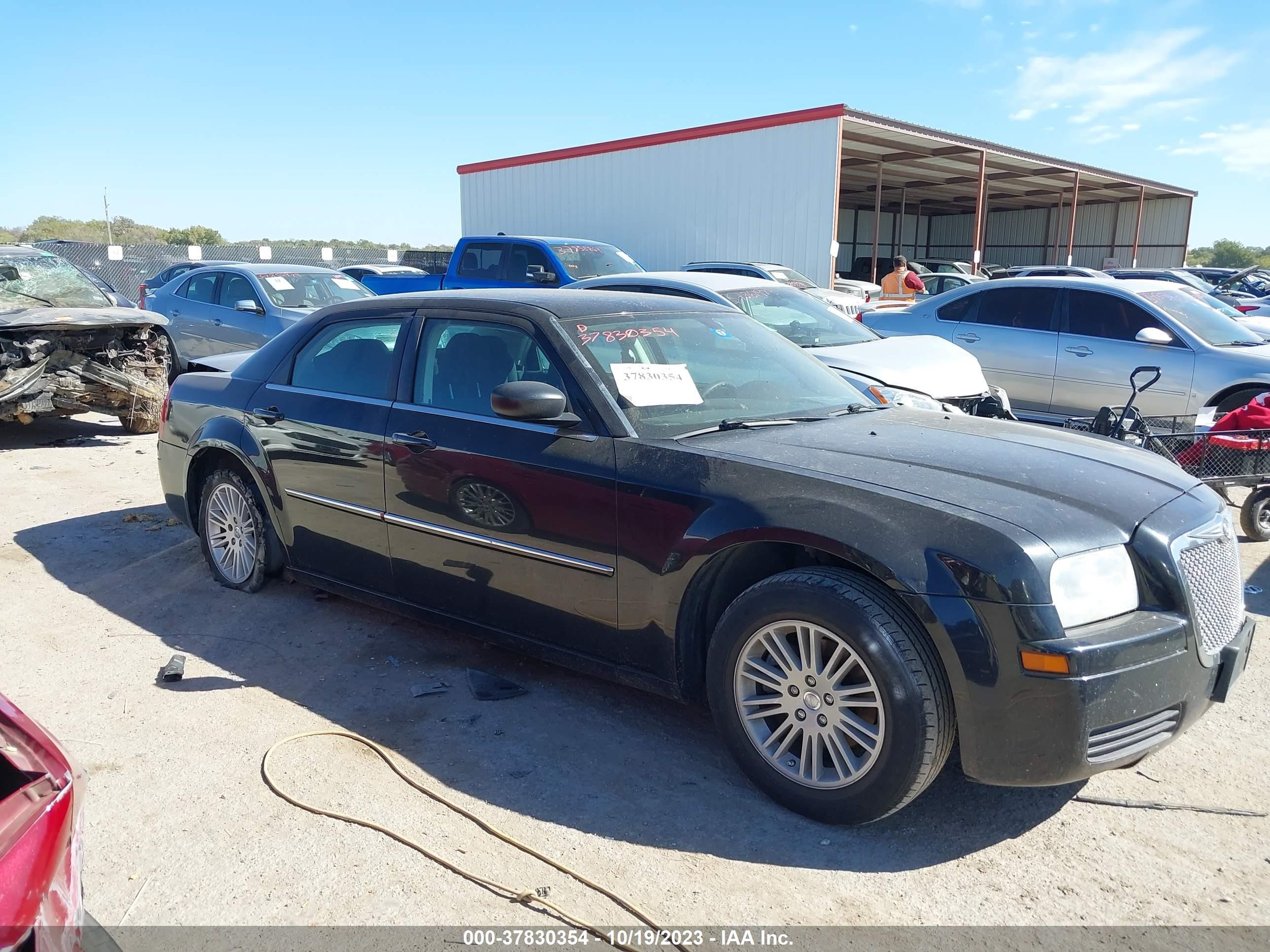 chrysler 300 2009 2c3ka43d89h528796