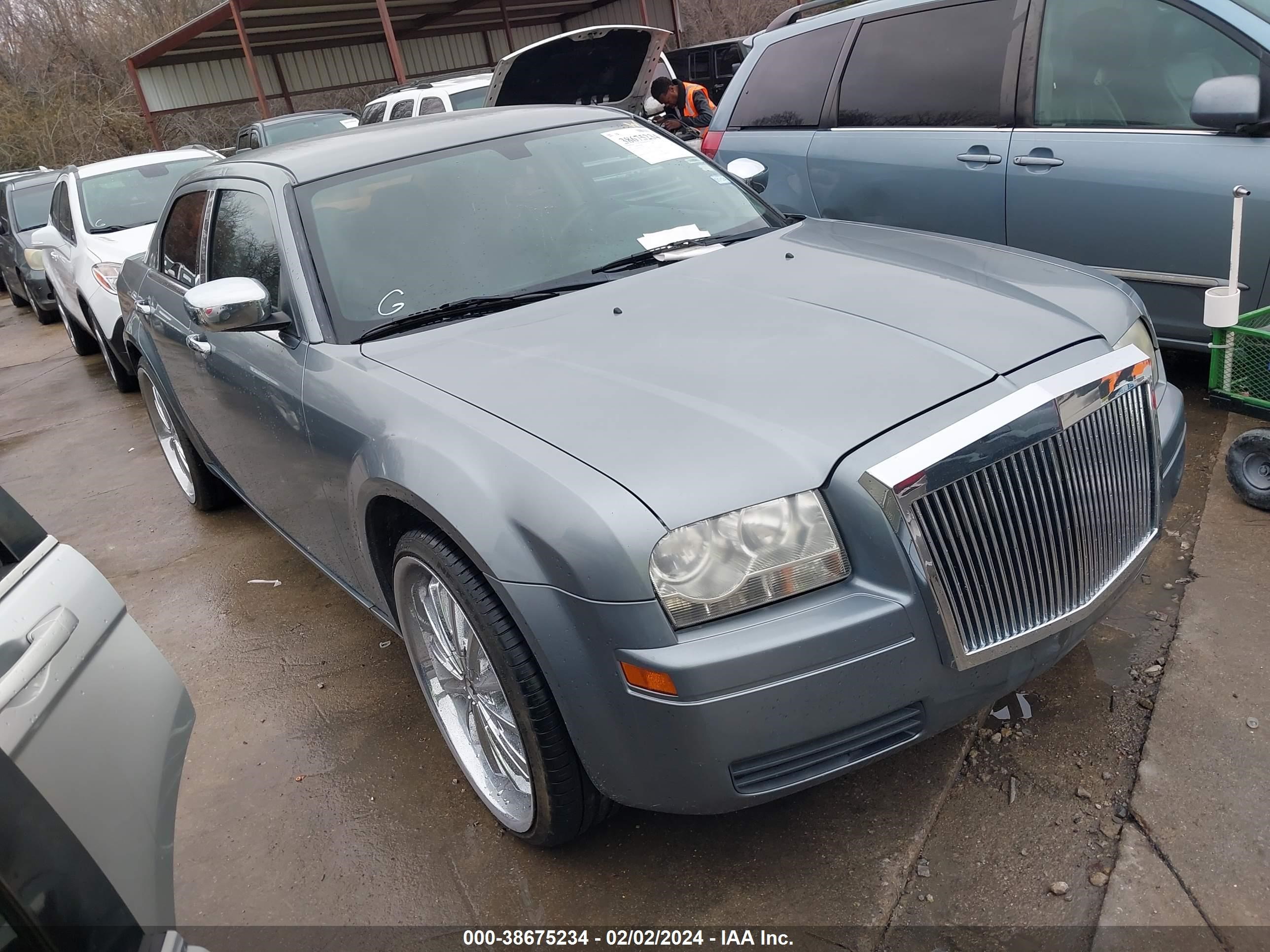 chrysler 300 2007 2c3ka43r07h716625