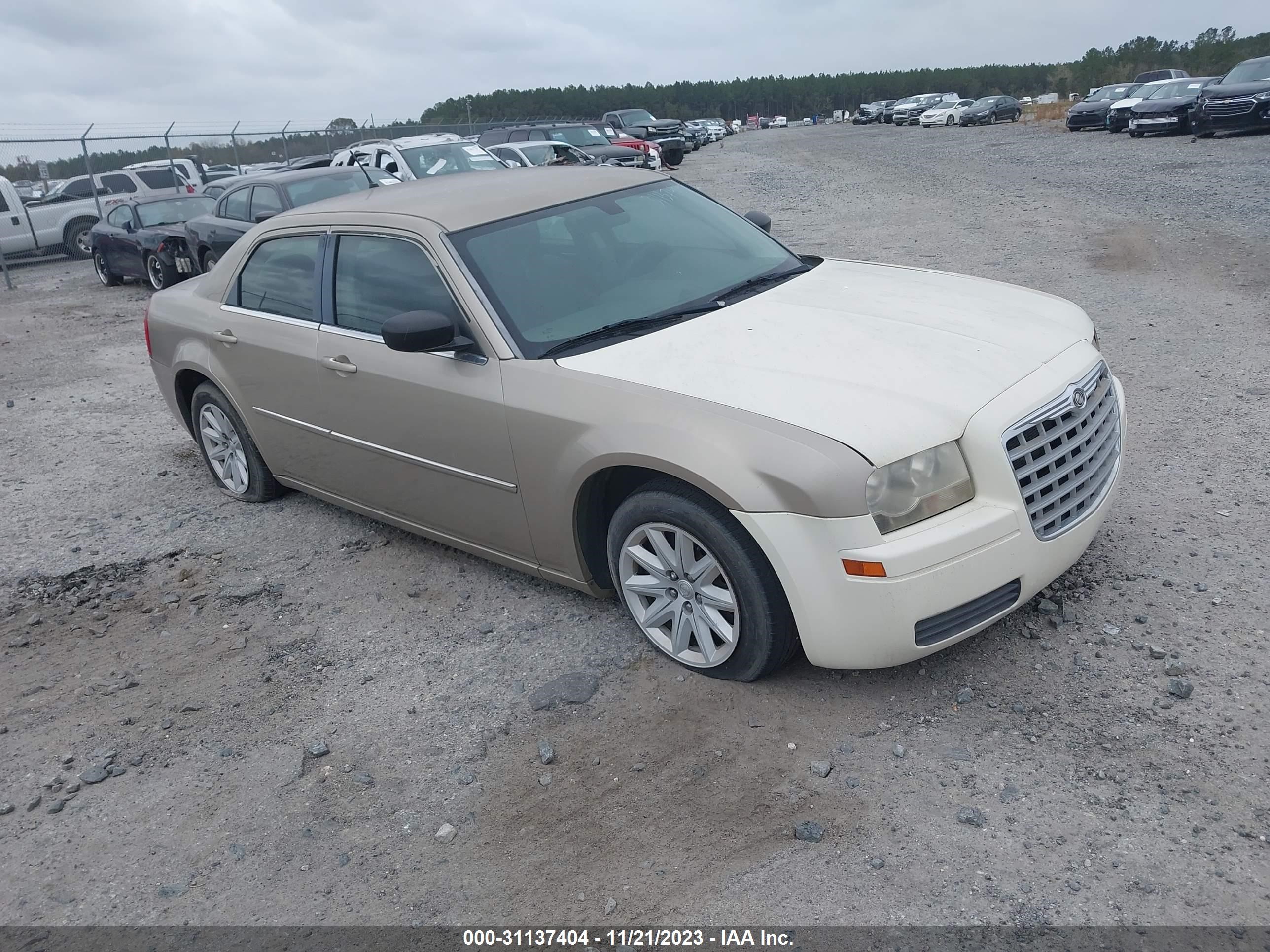 chrysler 300 2008 2c3ka43r08h312998