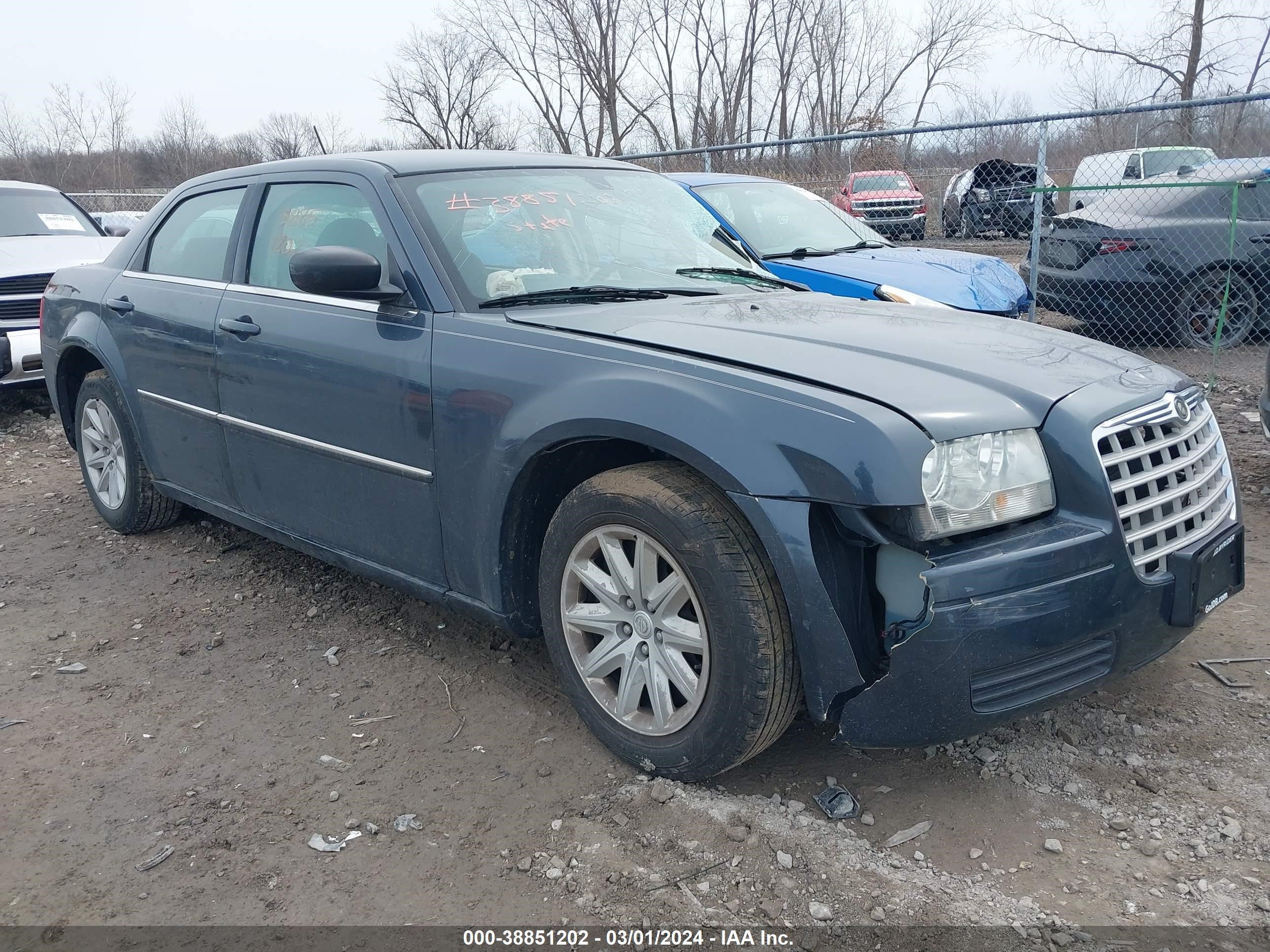 chrysler 300 2008 2c3ka43r38h131670