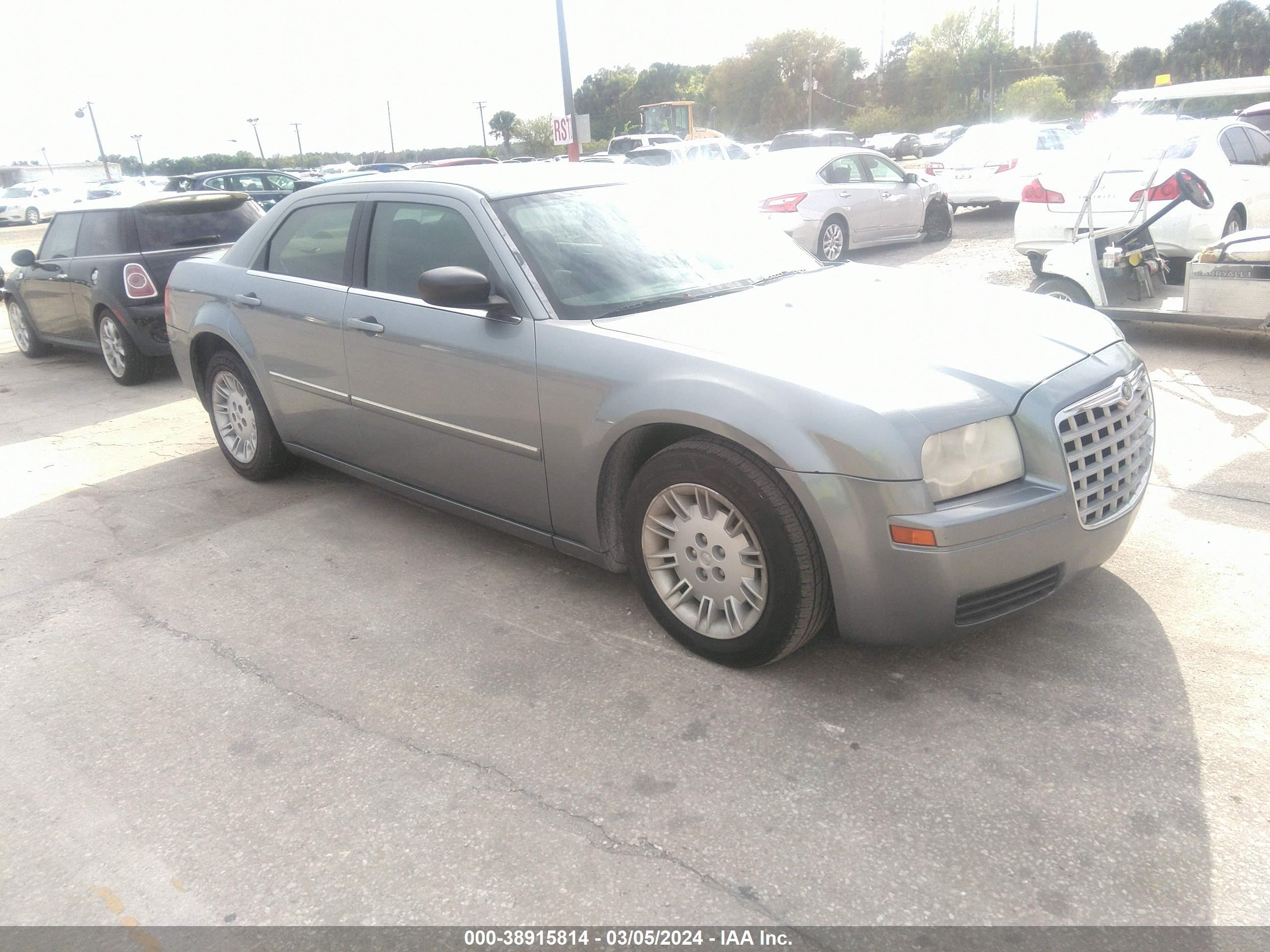 chrysler 300 2007 2c3ka43r67h710733