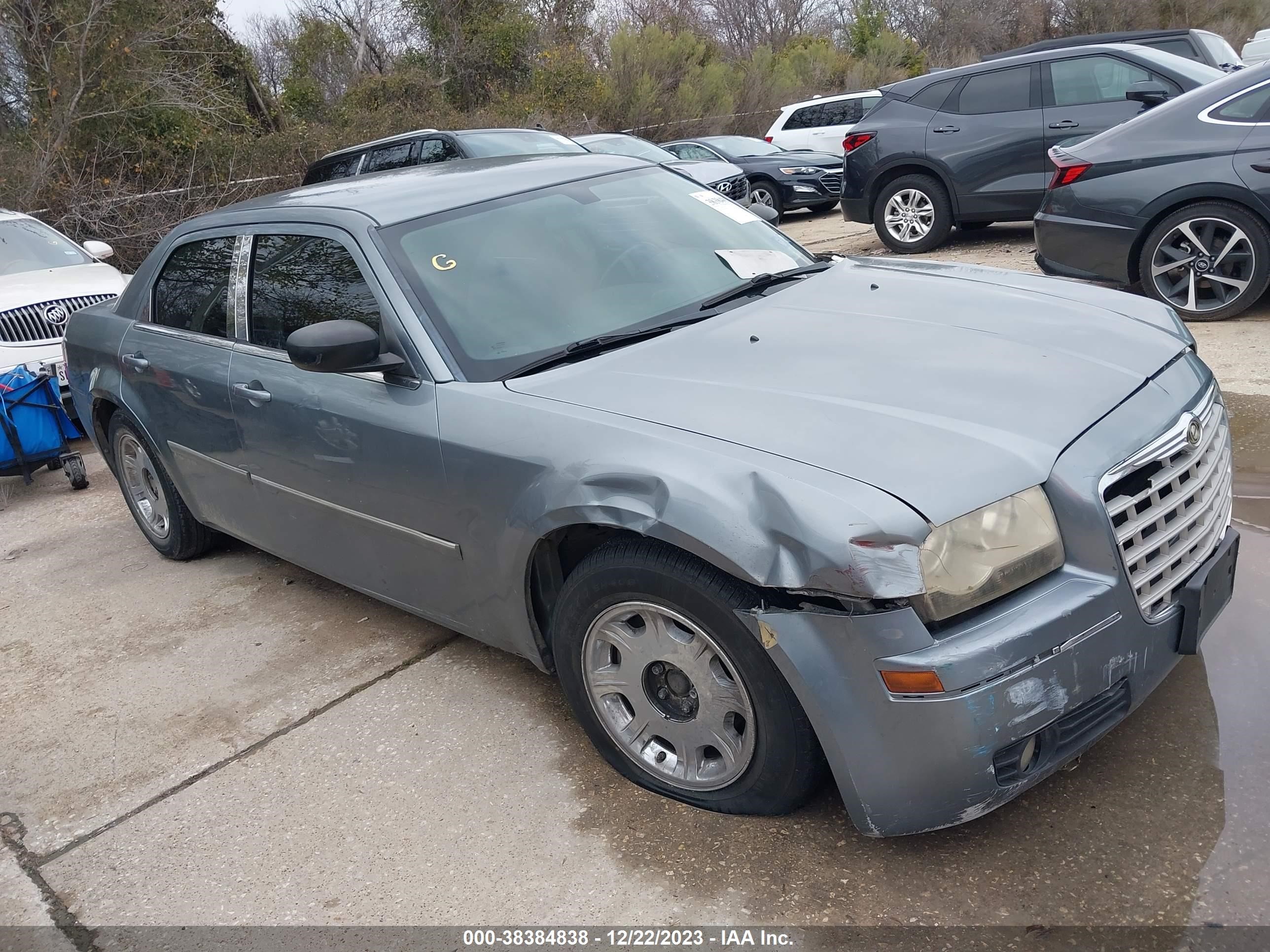 chrysler 300 2007 2c3ka53g17h608647