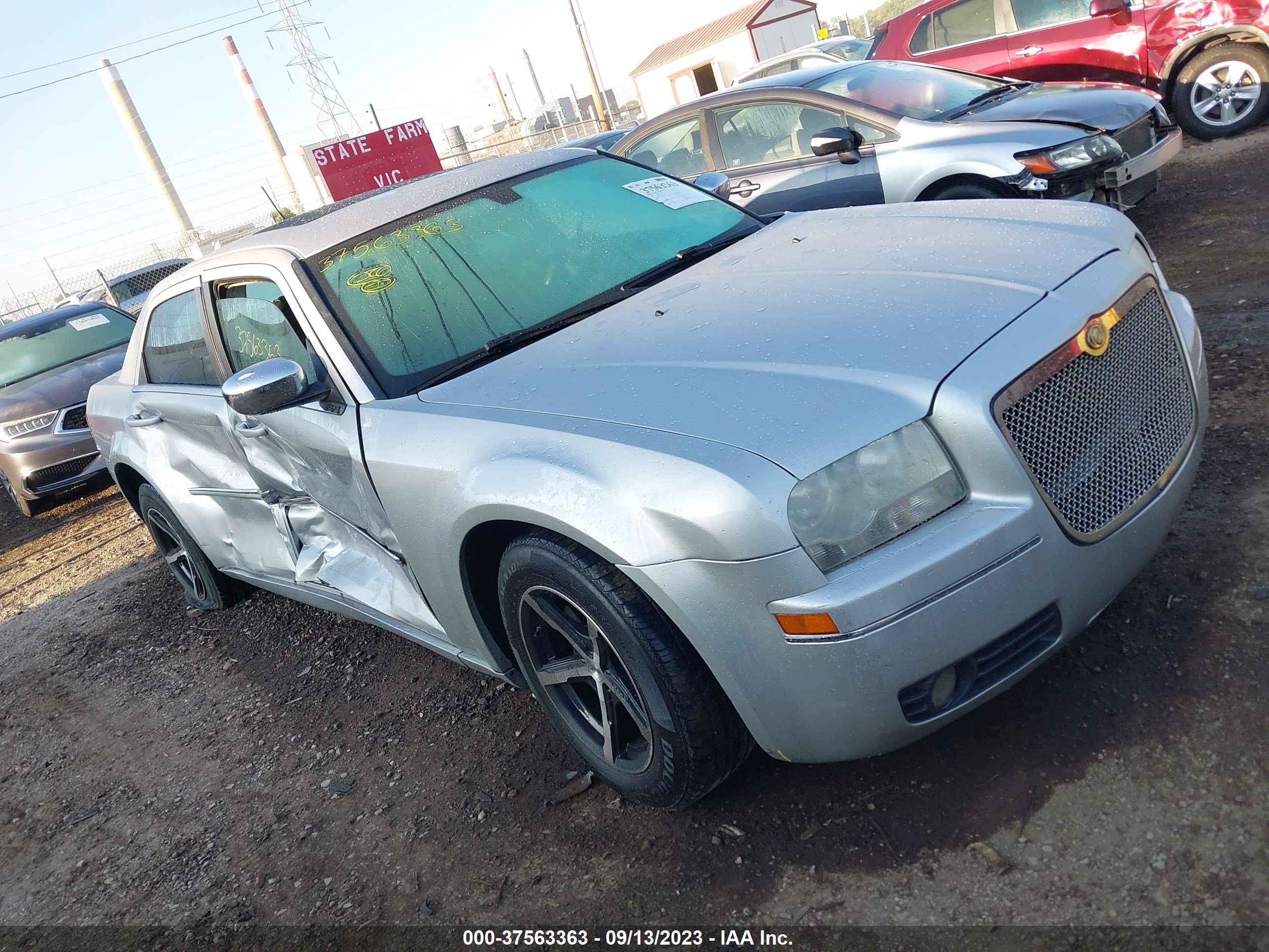 chrysler 300 2008 2c3ka53gx8h132173