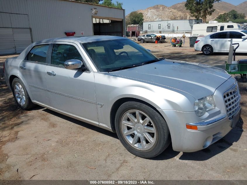 chrysler 300 2006 2c3ka63h16h194671