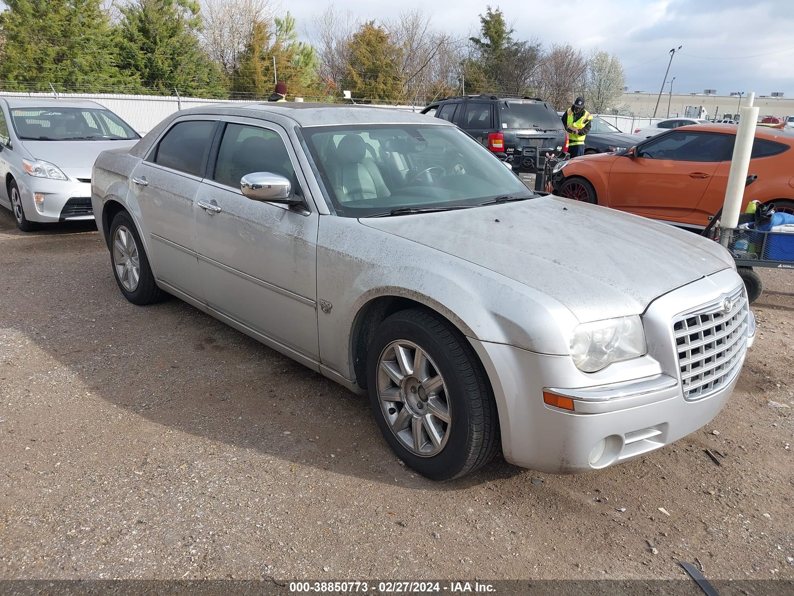 chrysler 300c 2007 2c3ka63h17h855181