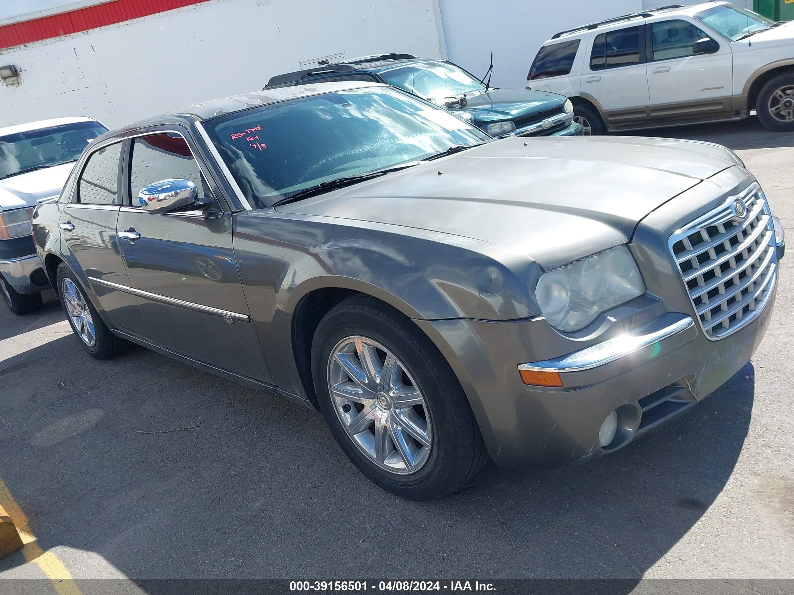 chrysler 300c 2008 2c3ka63h68h172829